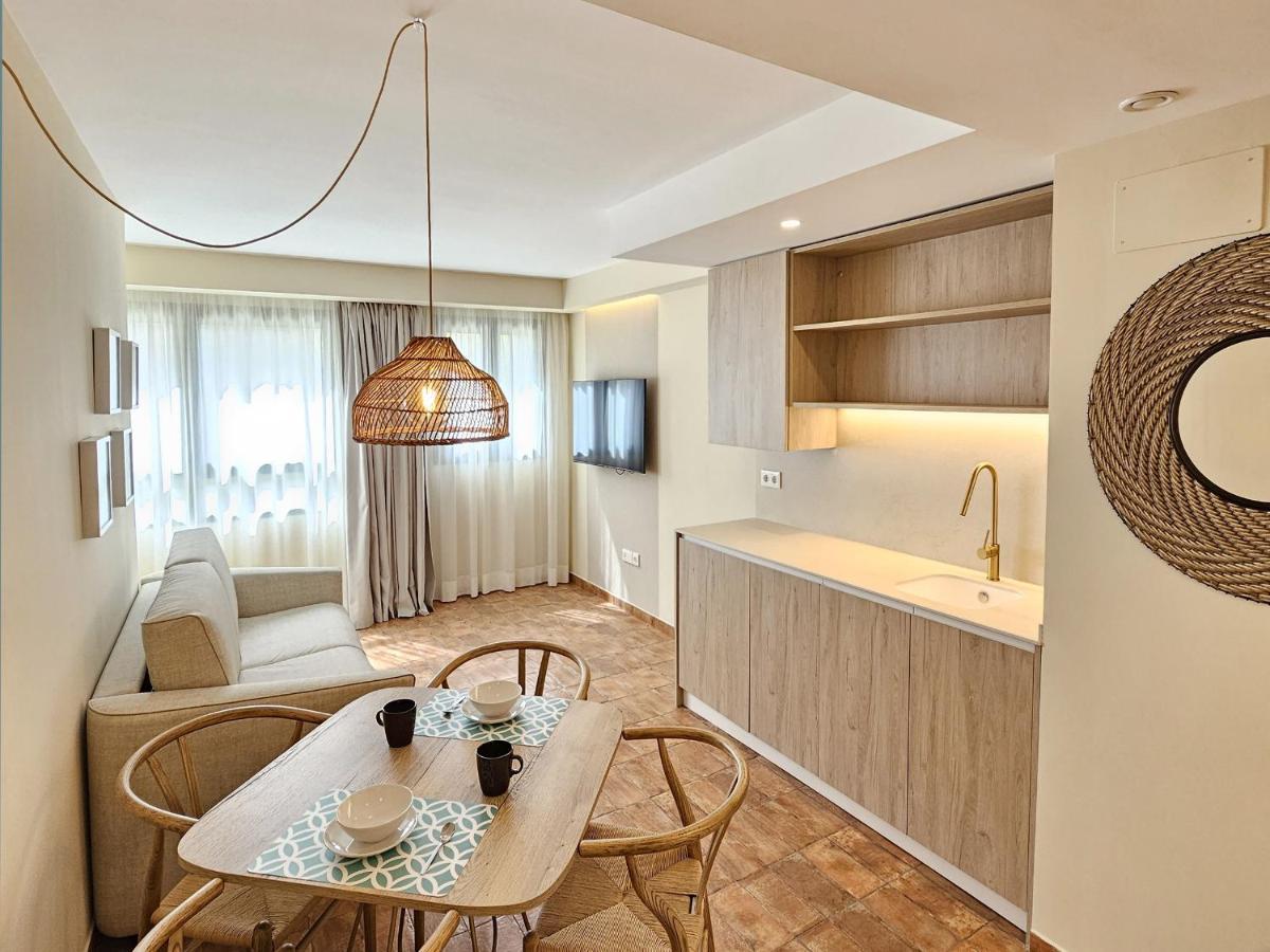 Apartamentos Las Ciencias N Валенсия Экстерьер фото